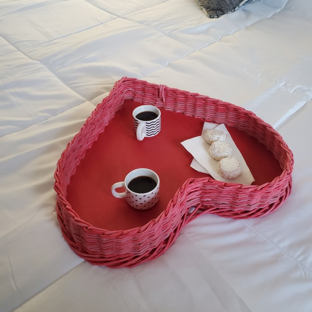 Heart Shaped Paper Tray